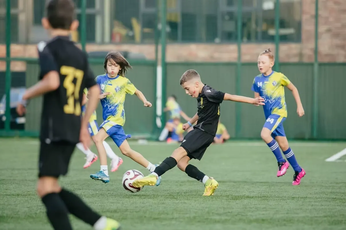 Події та проєкти Leo Family Group